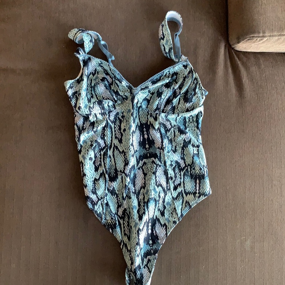 Urban Outfitters snakeskin print body suit size M